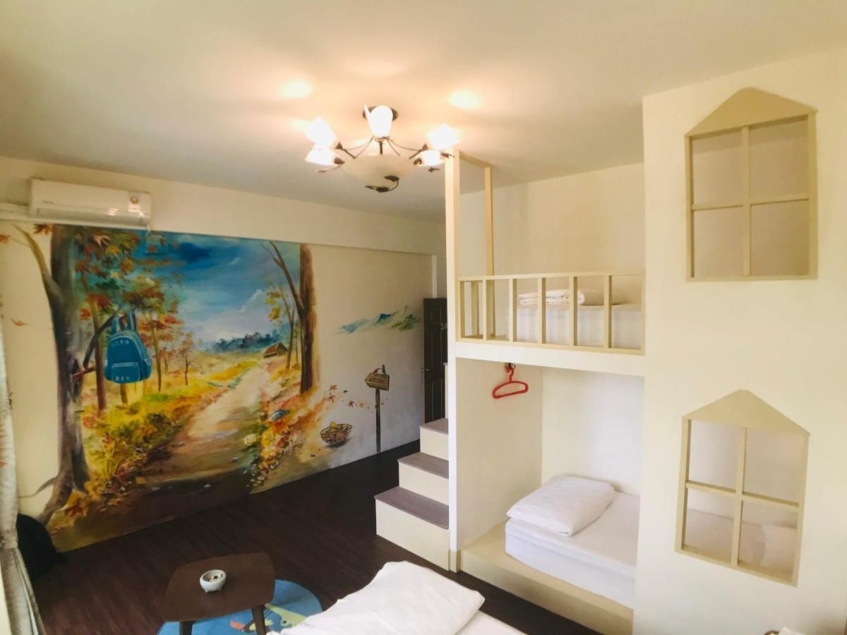 Shining Forest Hostel Hualien City Exterior photo